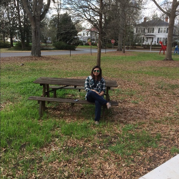 Meet your Posher, Chyrol - Picture 4 of 16